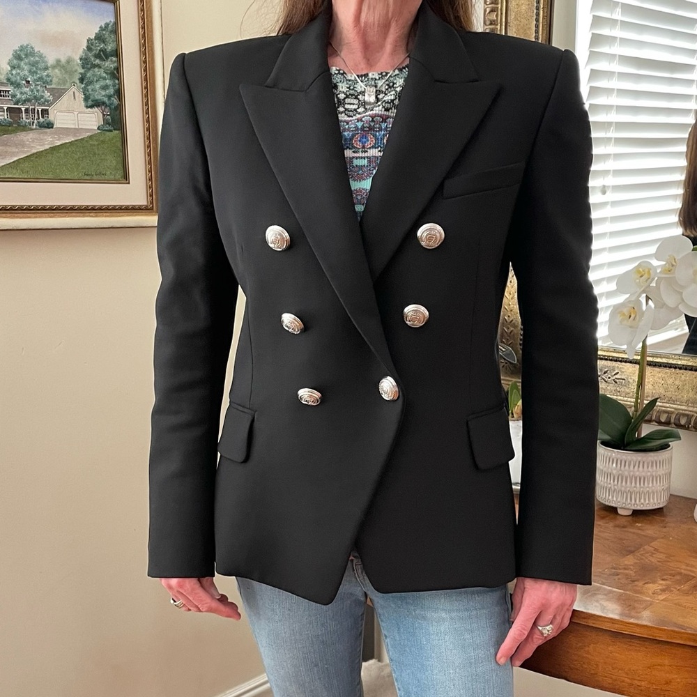 Gorgeous!! Balmain Paris Black Blazer - Size 40